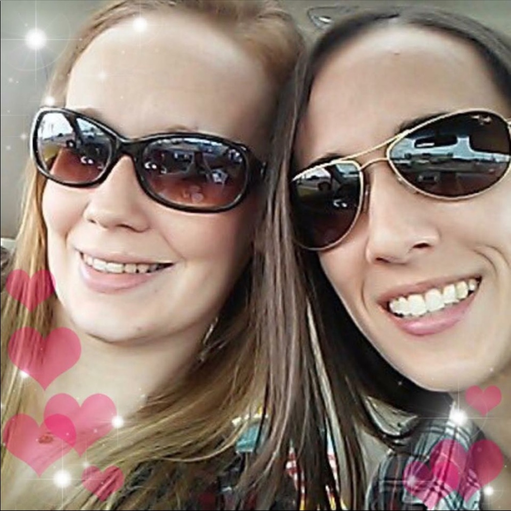 Meet your Posher, Mandy